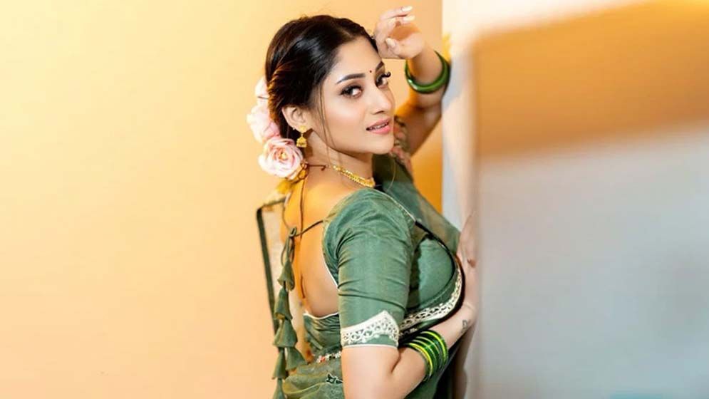 প্রেম আসলে কাজের ক্ষতি করে : পূজা চেরি