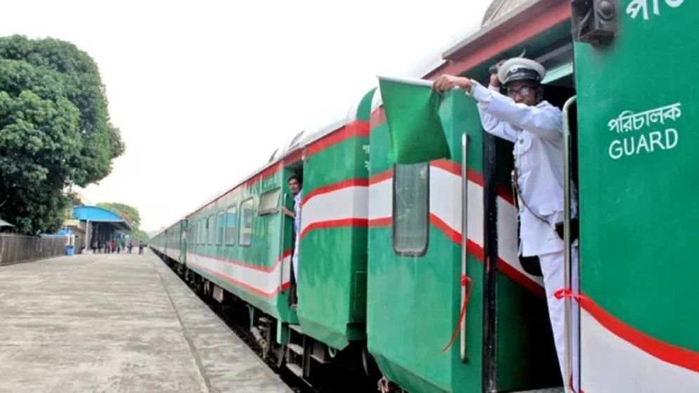 প্রত্যাহার কর্মবিরতি ট্রেন চলাচল শুরু