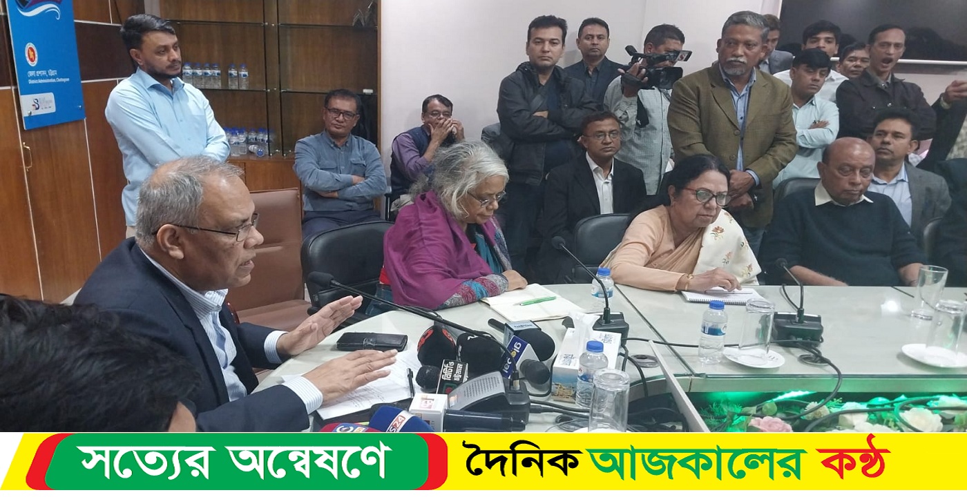 সংবাদপত্র প্রকাশ ও অনুমতি প্রদানের ব্যবস্থাপনায় ক্ষমতার অপপ্রয়োগ হয়েছে : কামাল আহমেদ