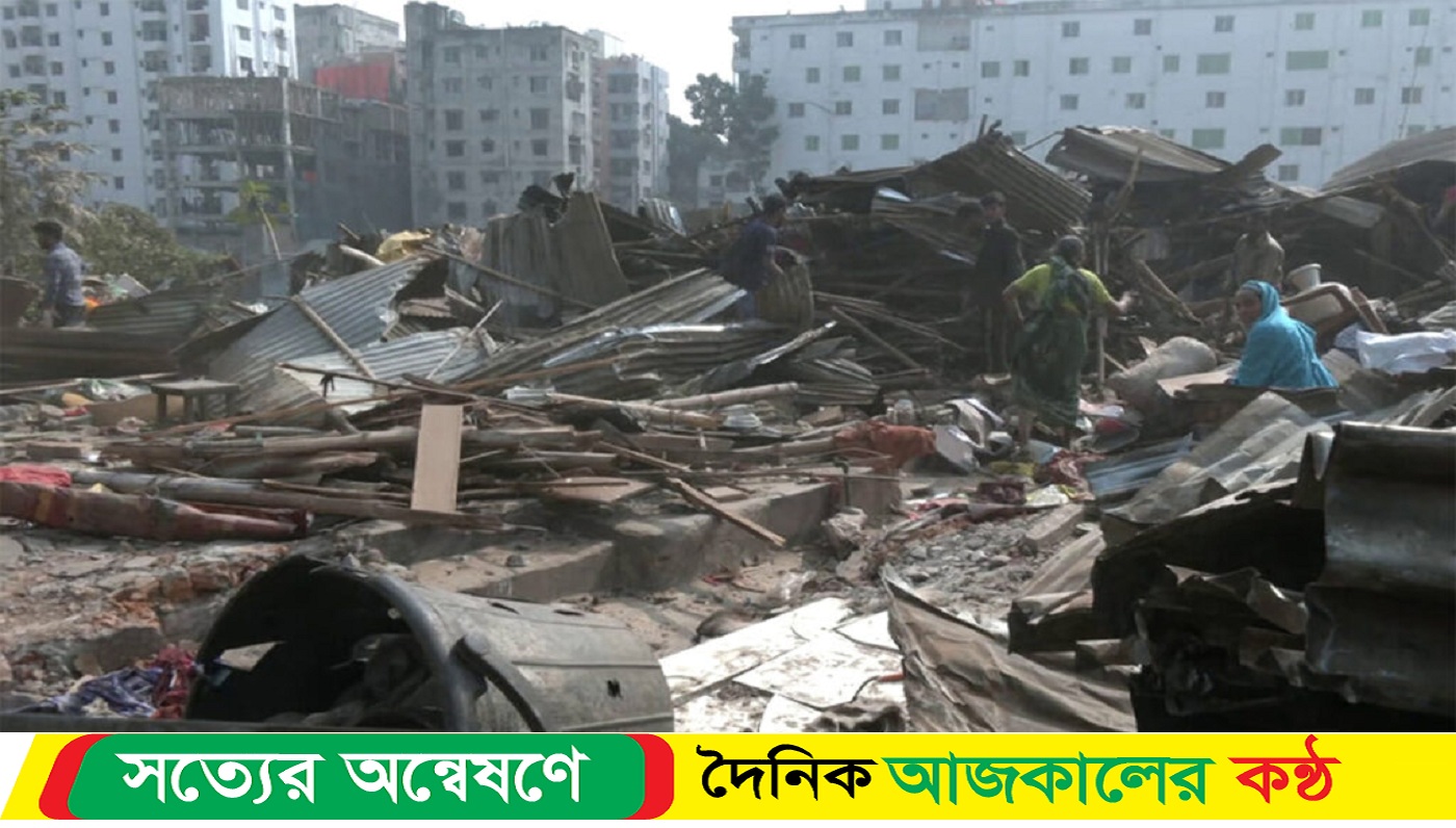 মিরপুর ঝিলপাড়ে অবৈধ স্থাপনা উচ্ছেদে গৃহায়ন কর্তৃপক্ষের অভিযান
