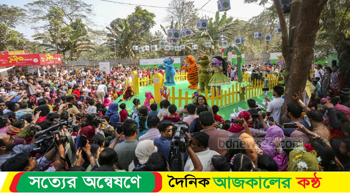 ছুটির দিনে জনস্রোত বিক্রিও ছিল ভালো