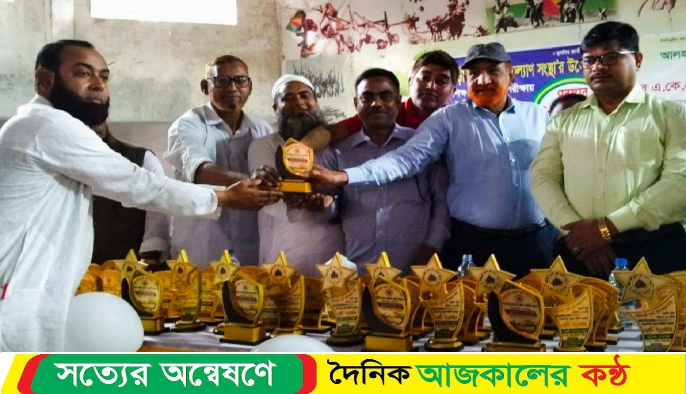 সরিষাবাড়ীতে পুরস্কার বিতরণ