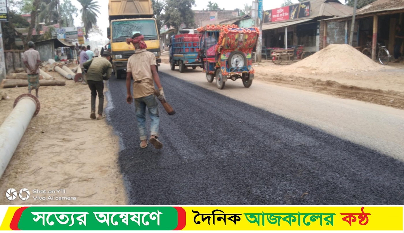 ঝিনাইগাতীতে সড়ক সংস্কার কাজে অনিয়মের অভিযোগ