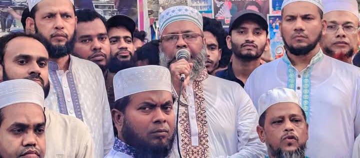 গাজায় ইসরায়েলি আগ্রাসনের প্রতিবাদে নোয়াখালীর বিভিন্ন স্থানে বিক্ষোভ