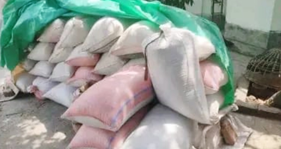 নওগাঁর রাণীনগরে ১৭১৯ কেজি খাদ্যবান্ধব কর্মসূচির চাল জব্দ