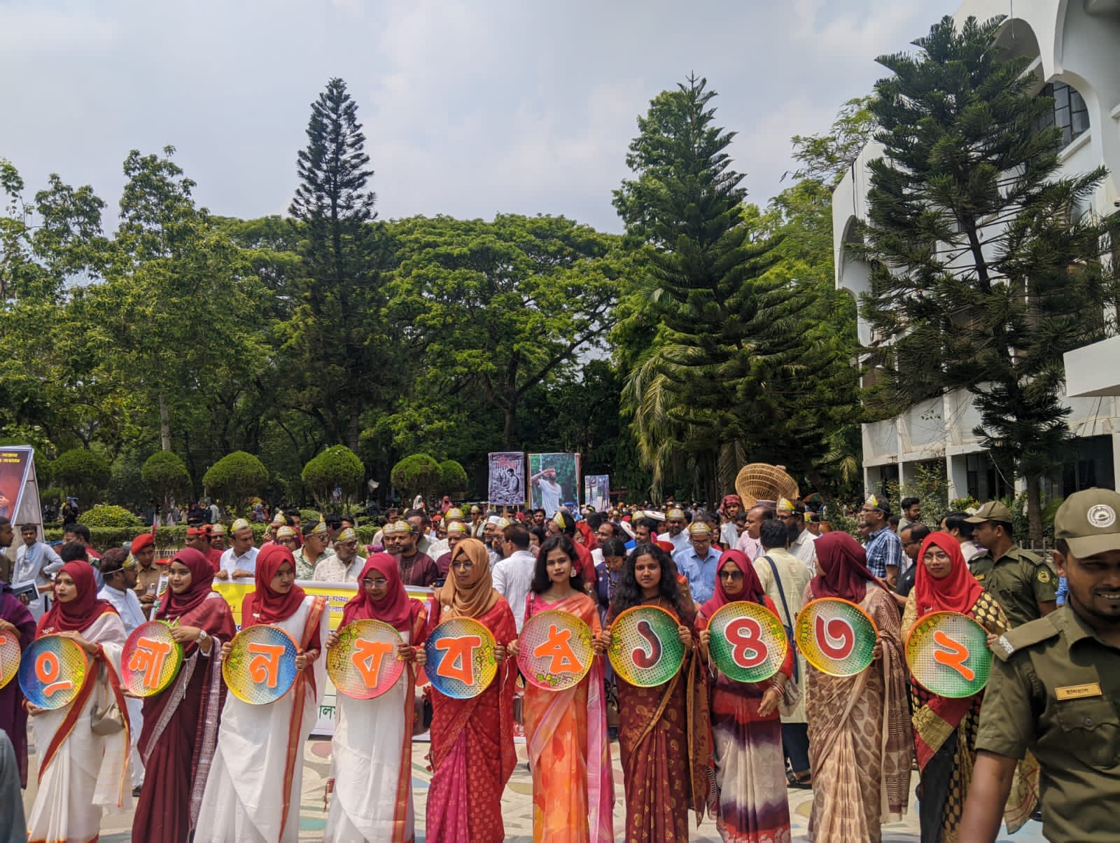 উপাচার্যের নেতৃত্বে বর্ণাঢ্য আয়োজনে ইবিতে বাংলা নববর্ষ উদযাপন