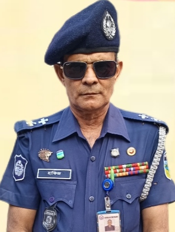মানবিক ও অসহায়ের কান্ডারী এবং সৎ সাহসী এস আই মোঃ হাফিজুর রহমান