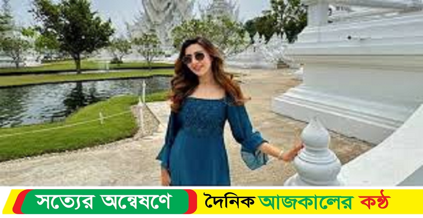 থাইল্যান্ড থেকেনববর্ষে অনুরাগীদের যে বার্তা দিলেন মিম