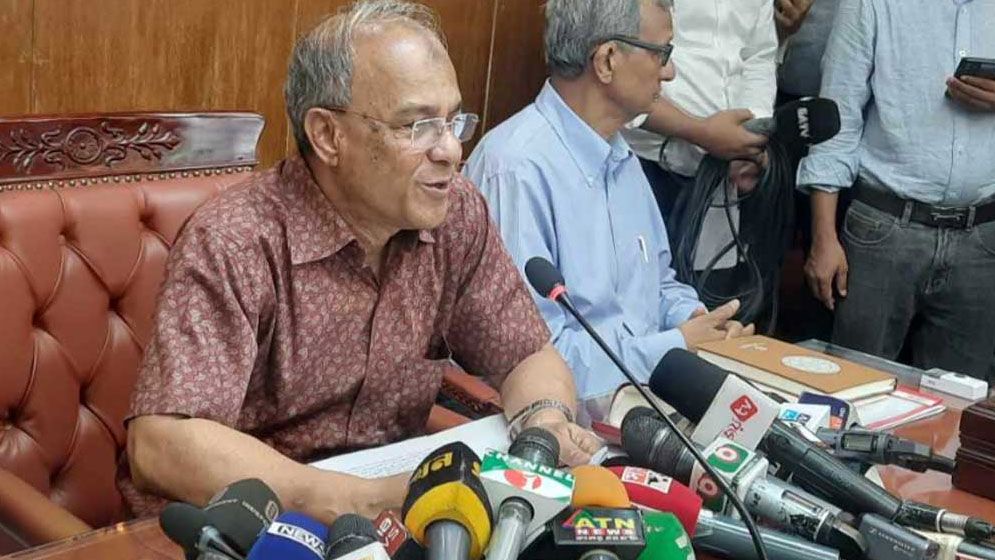 নববর্ষ সামনে রেখে নিরাপত্তা জোরদার করা হচ্ছে : স্বরাষ্ট্র উপদেষ্টা