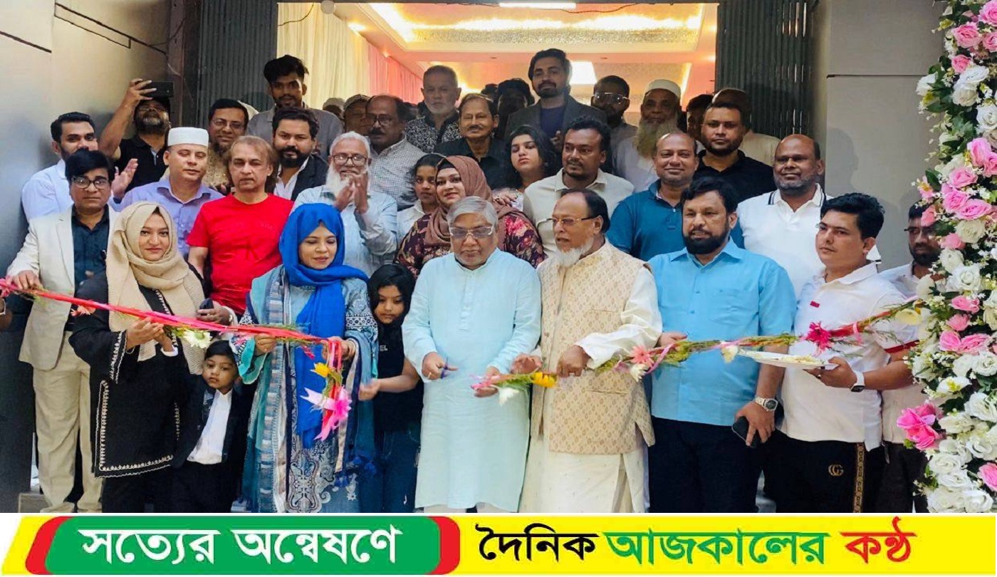 বনানী’তে জমকালো আয়োজনে হাই ফ্যাশন গ্যালারির নতুন শোরুমের উদ্বোধন