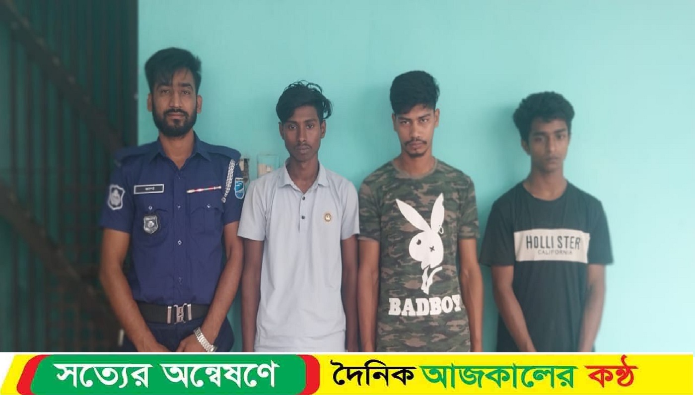 স্কুলছাত্রী অ’পহরণ ও ধ’র্ষ’ণ, গ্রে’প্তার ৪