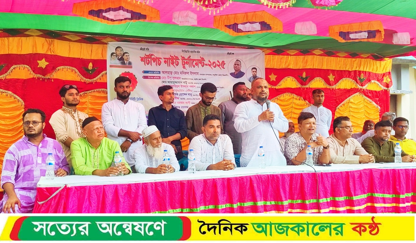 নড়াইলে শর্ট নাইট ক্রিকেট টুর্নামেন্টের উদ্বোধন
