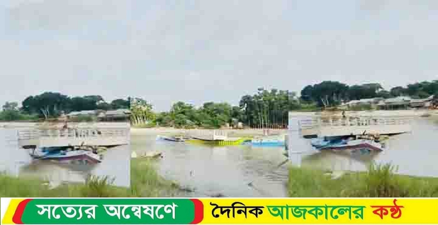 শরীয়তপুরের নড়িয়ায় বাল্কহেডের ধাক্কায় দ্বিতীয় দফায় ভাঙলো নির্মাণাধীন ফুট বেইলি সেতু