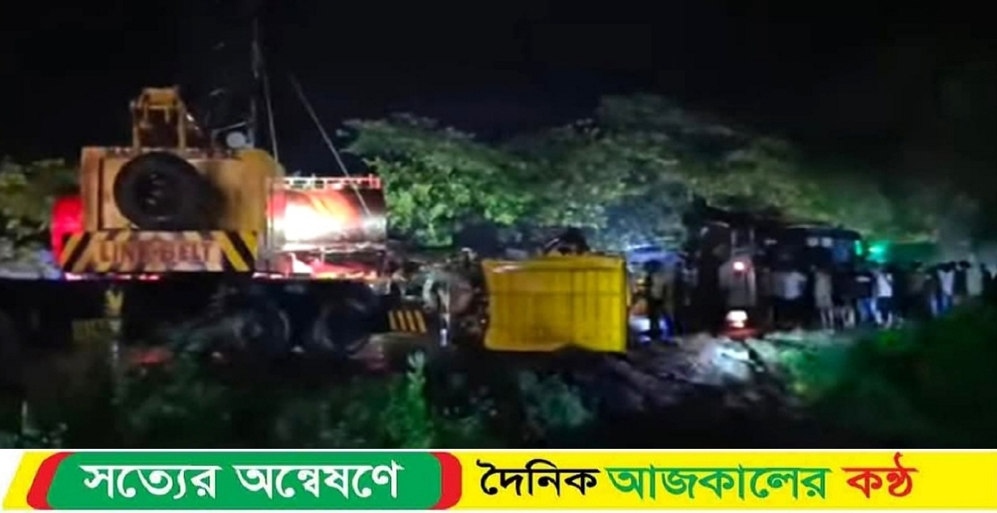 মিরসরাইয়ে ৯ঘণ্টা পর রোলার চালকের লাশ উদ্ধার