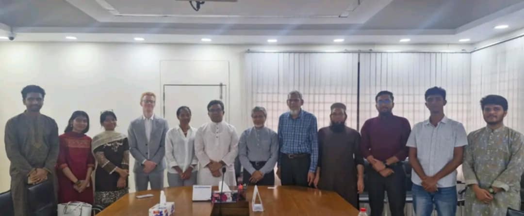 জাবি উপাচার্যের সঙ্গে কমনওয়েলথ প্রতিনিধিদলের সৌজন্য সাক্ষাৎ