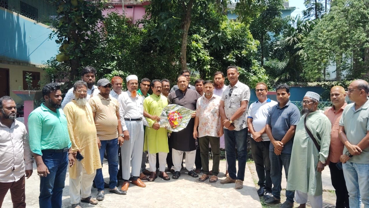 জেলা বিএনপি’র সাথে সাতক্ষীরা সাংবাদিক ক্লাব নেতৃবৃন্দের সাথে বিনিময় সভা
