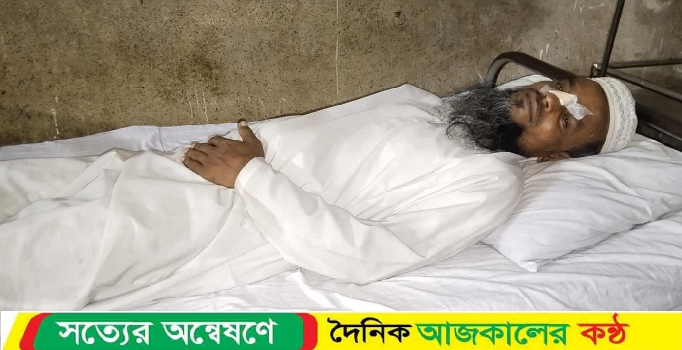 বাকেরগঞ্জ উপজেলার দুধাল ইউনিয়নে ব্যবসায়ীর উপর হামলা প্রায় চার লক্ষ টাকা লুট