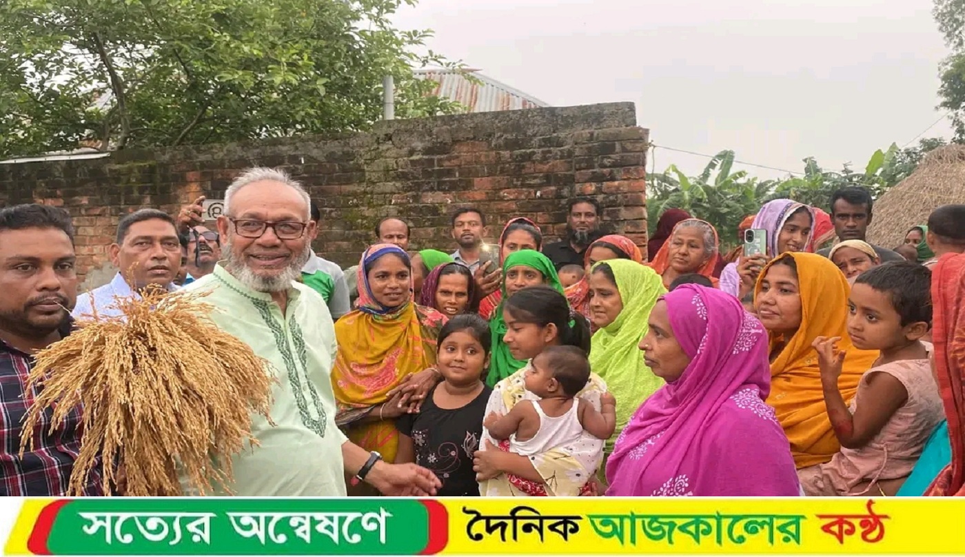 বীর মুক্তিযোদ্ধা আনোয়ার হোসেন বুলু’র গণসংযোগ ও কুশল বিনিময় ।
