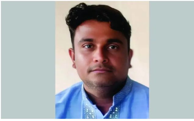 গাইবান্ধায় বিএনপি নেতা ইলিয়াস মিয়ার হত্যার ঘটনায় ক্ষুব্ধ এলাকাবাসী