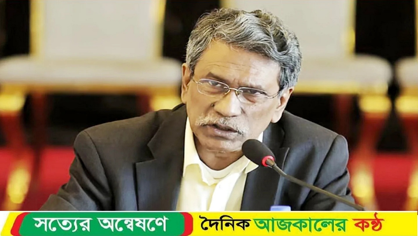 জাতীয় ঐকমত্য কমিশন কোনো কিছু চাপিয়ে দিচ্ছে না: আলী রীয়াজ