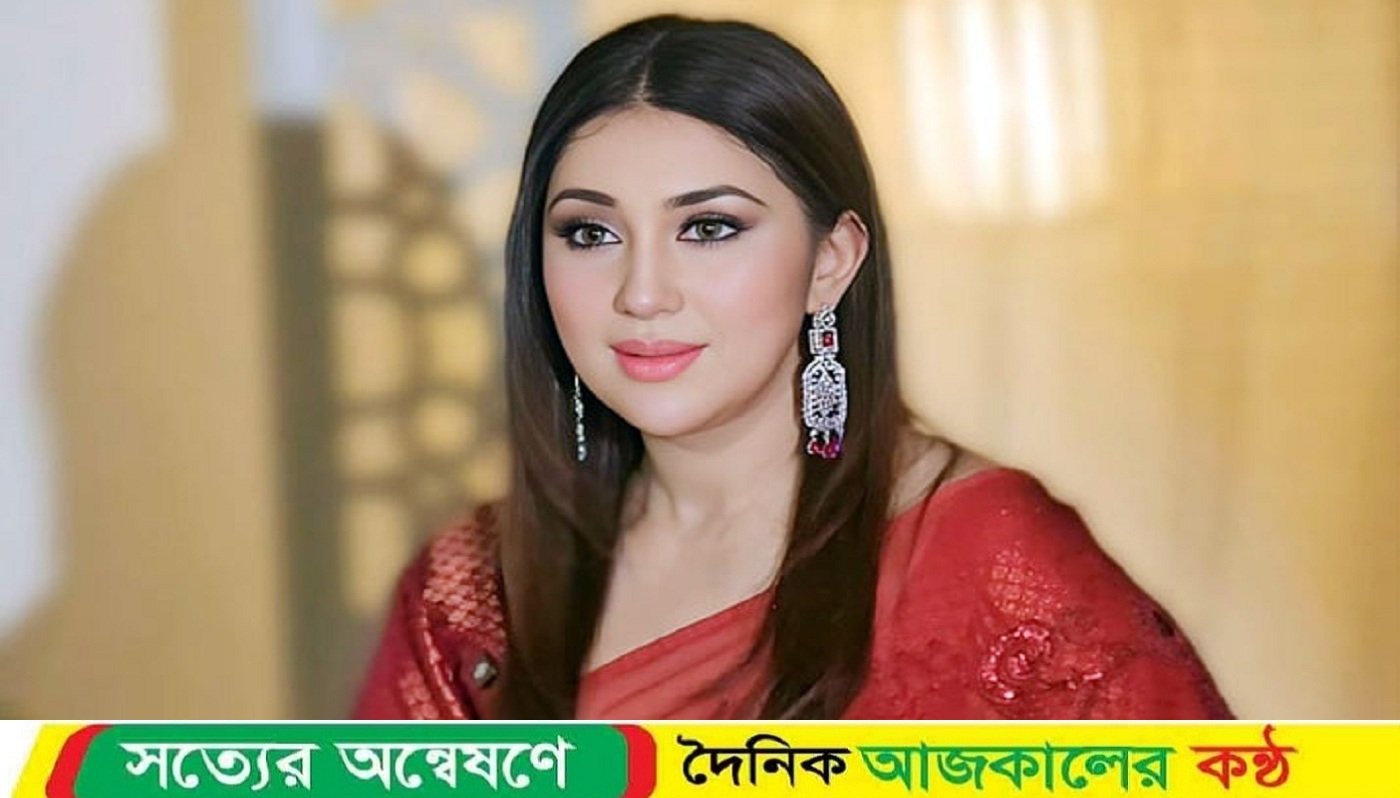 আত্মসমপর্ণের পর জামিন পেলেন চিত্রনায়িকা অপু বিশ্বাস