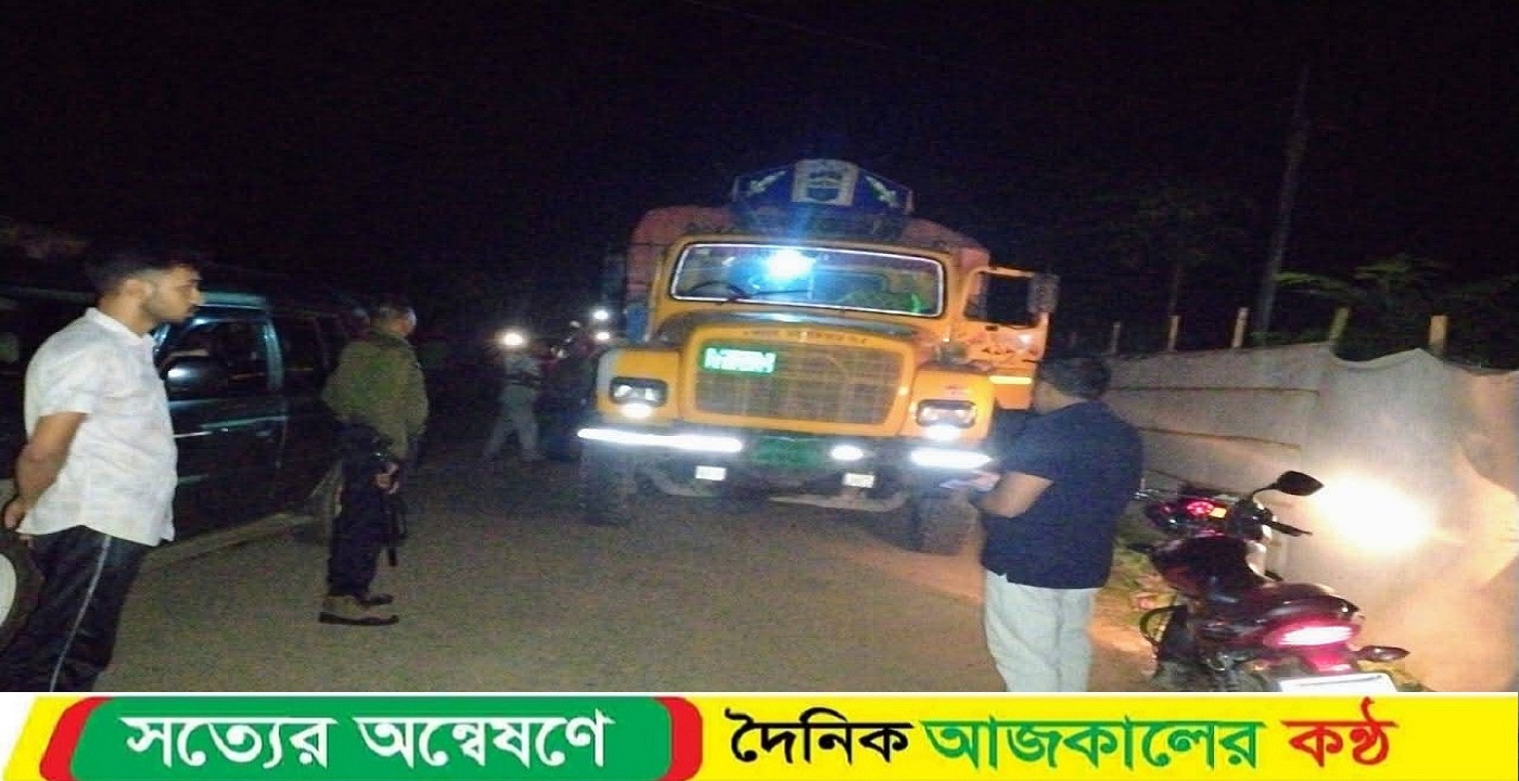 ঝিনাইগাতীতে বালু খেকোদের ঠেকাতে রাতভর অভিযান ট্রলি ও মাহিন্দ্র গাড়ি জব্দ” আটক ১