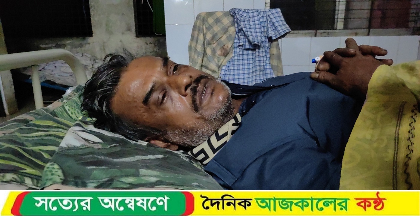 নড়াইলে কৃষককে পিটিয়ে আহত