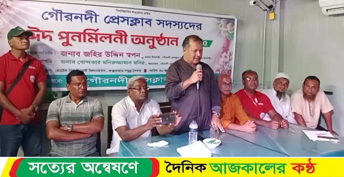 শেখ হাসিনা রাজনীতিকে বিষাক্ত প্রাণীদের হাতে তুলে দিয়েছিলেন : স্বপন