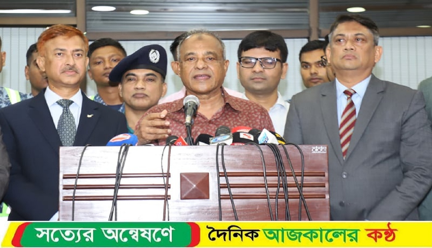 প্রয়োজনে গোপালগঞ্জে মরদেহ তুলে ময়নাতদন্ত করা হবে: স্বরাষ্ট্র উপদেষ্টা
