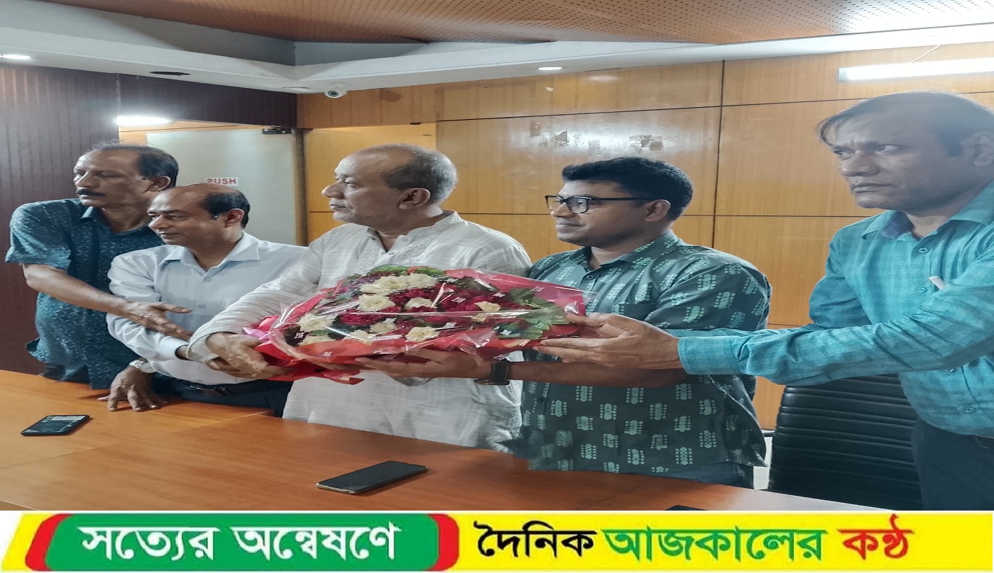 পবিপ্রবিতে ছাত্রবিষয়ক উপদেষ্টা পদে নিয়োগ পাওয়ায় জিয়া পরিষদের কেন্দ্রীয় নেতাকে সংবর্ধনা