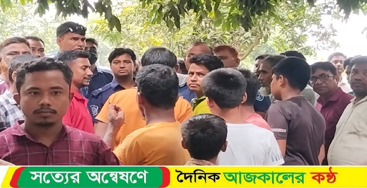 দিনাজপুর গাবুড়ায় অজ্ঞাতনামা একজন বৃদ্ধের গলাকাঁটা লাশ উদ্ধার