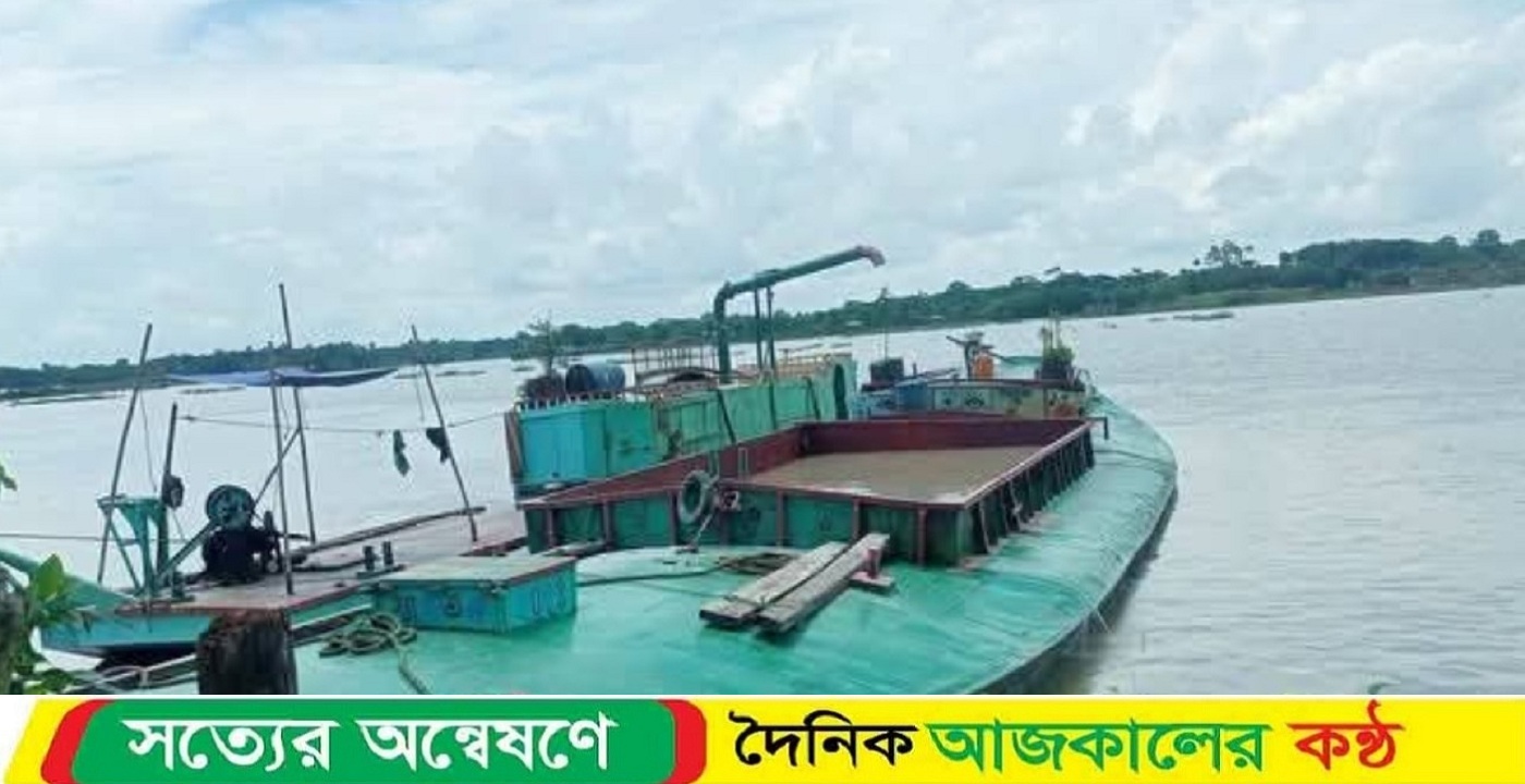 তুলাতলী নদী থেকে অবৈধ বালু উত্তোলন: নদীগর্ভে বিলীন হওয়ার পথে প্রশাসনের নীরবতা প্রশ্নবিদ্ধ