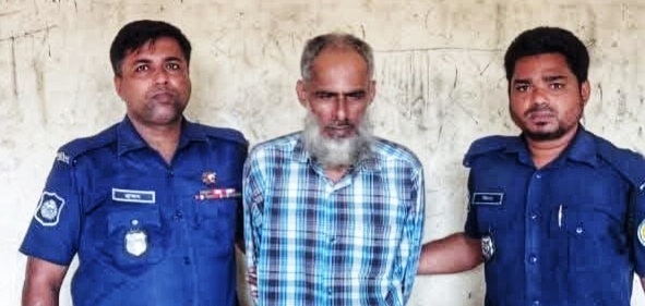 আগৈলঝাড়ায় সাবেক উপজেলা চেয়ারম্যানের ভাই রাজিব সেরনিয়াবাত গ্রেপ্তার