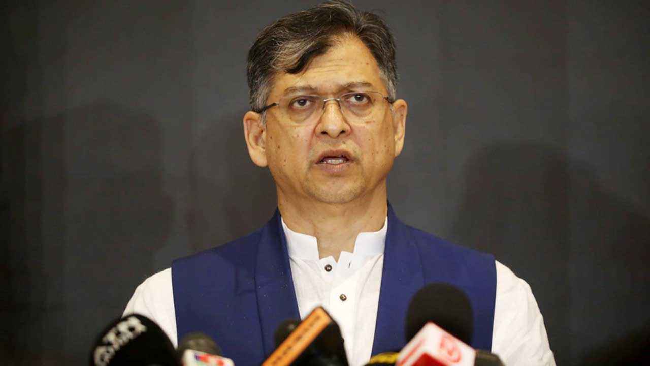 মাহফুজ আলম হয়তো ঘণ্টাখানেক পরে পোস্ট ডিলিট করে দেবেন: সালাহউদ্দিন