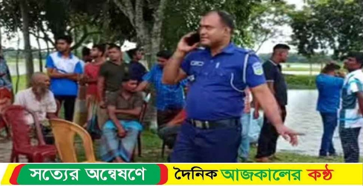 কেন্দুয়ায় কচুরিপানার নিচে এক সিএনজি অটোরিকশা চালকের লাশ উদ্ধার