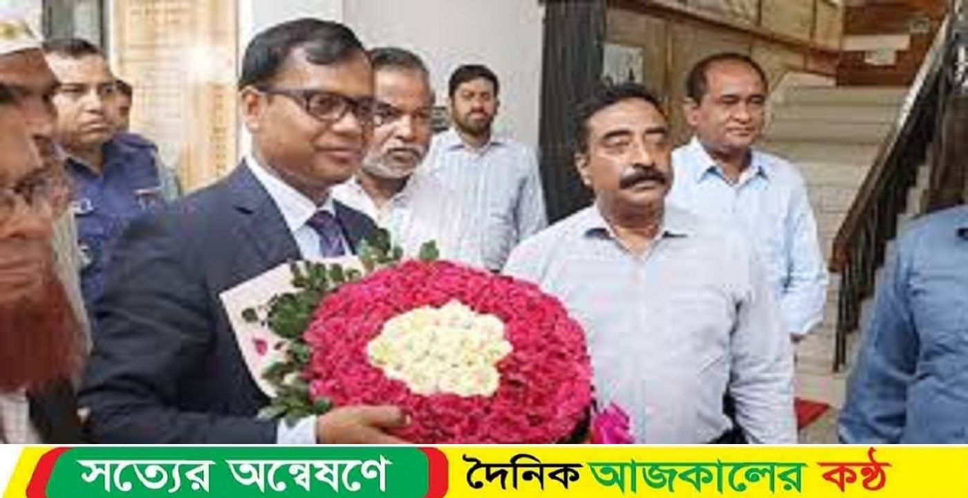 দায়িত্ব গ্রহণ করলেন সিলেটের নতুন ডিসি সারওয়ার আলম