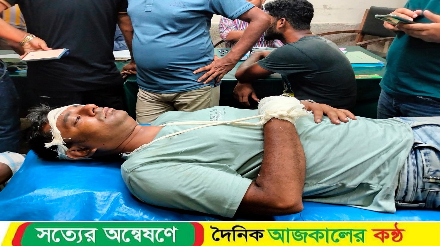 বাকেরগঞ্জে সংবাদ সংগ্রহকালে প্রেসক্লাবের সাধারণ সম্পাদক সালাম সন্ত্রাসী হামলার শিকার,গ্রেফতার তিন!