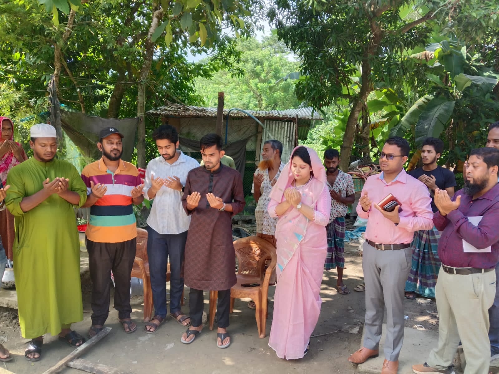 গৌরনদীতে মুক্তিযোদ্ধা পরিবারের জন্য বীর নিবাসের উদ্বোধণ