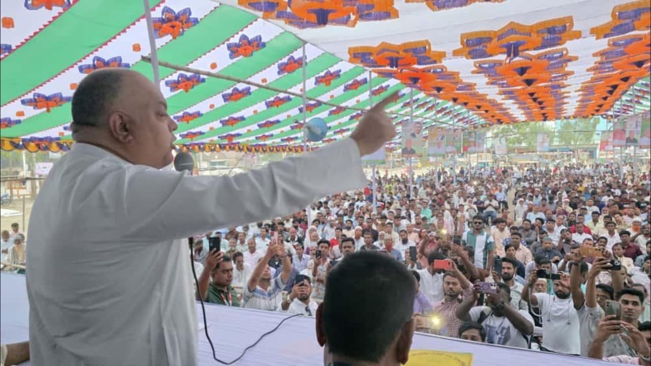 ধর্ম ব্যবসায়ী একটি দল ভোটারদের বিভ্রান্ত করছে: মুরাদ