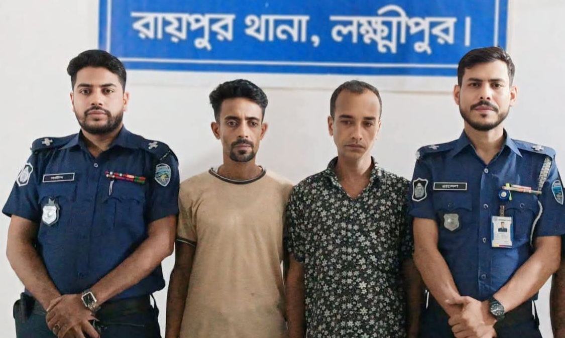 রায়পুরে পুলিশের অভিযানে দুই শীর্ষ মাদক ব্যবসায়ী গ্রেফতার