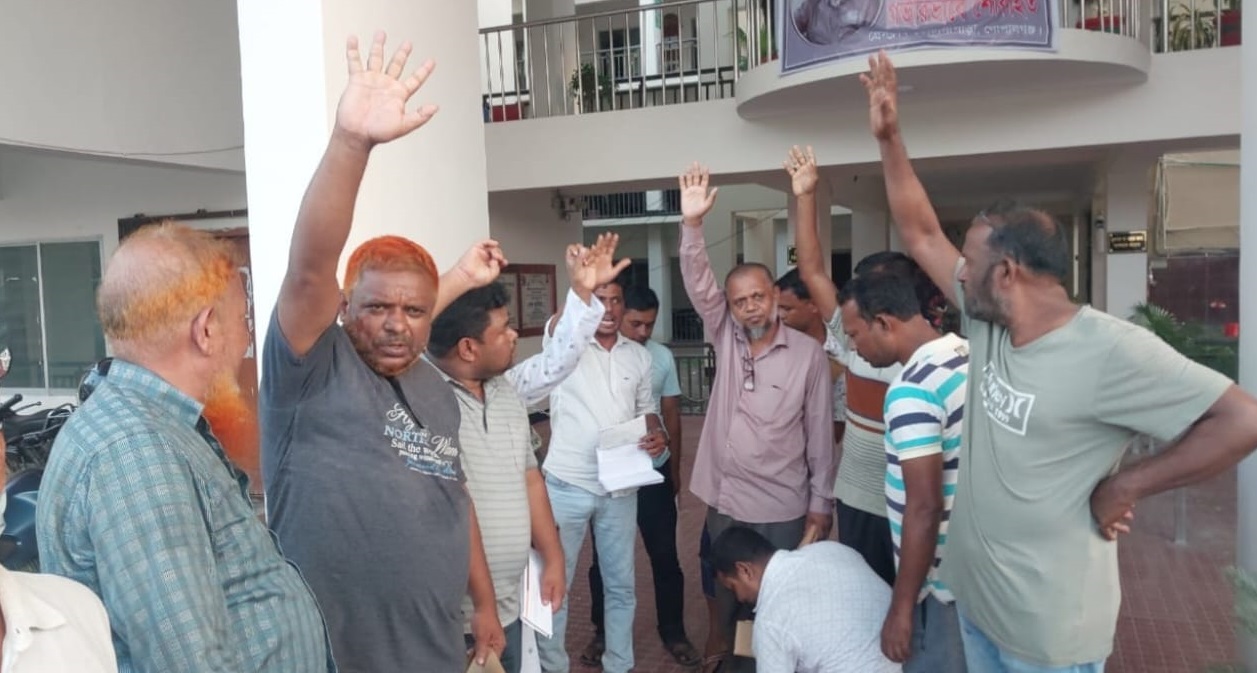 কোটালীপাড়ায় ৪ টি প্রাথমিক বিদ্যালয়ের পুরনো ভবনের নিলাম নিয়ে তোলপাড়