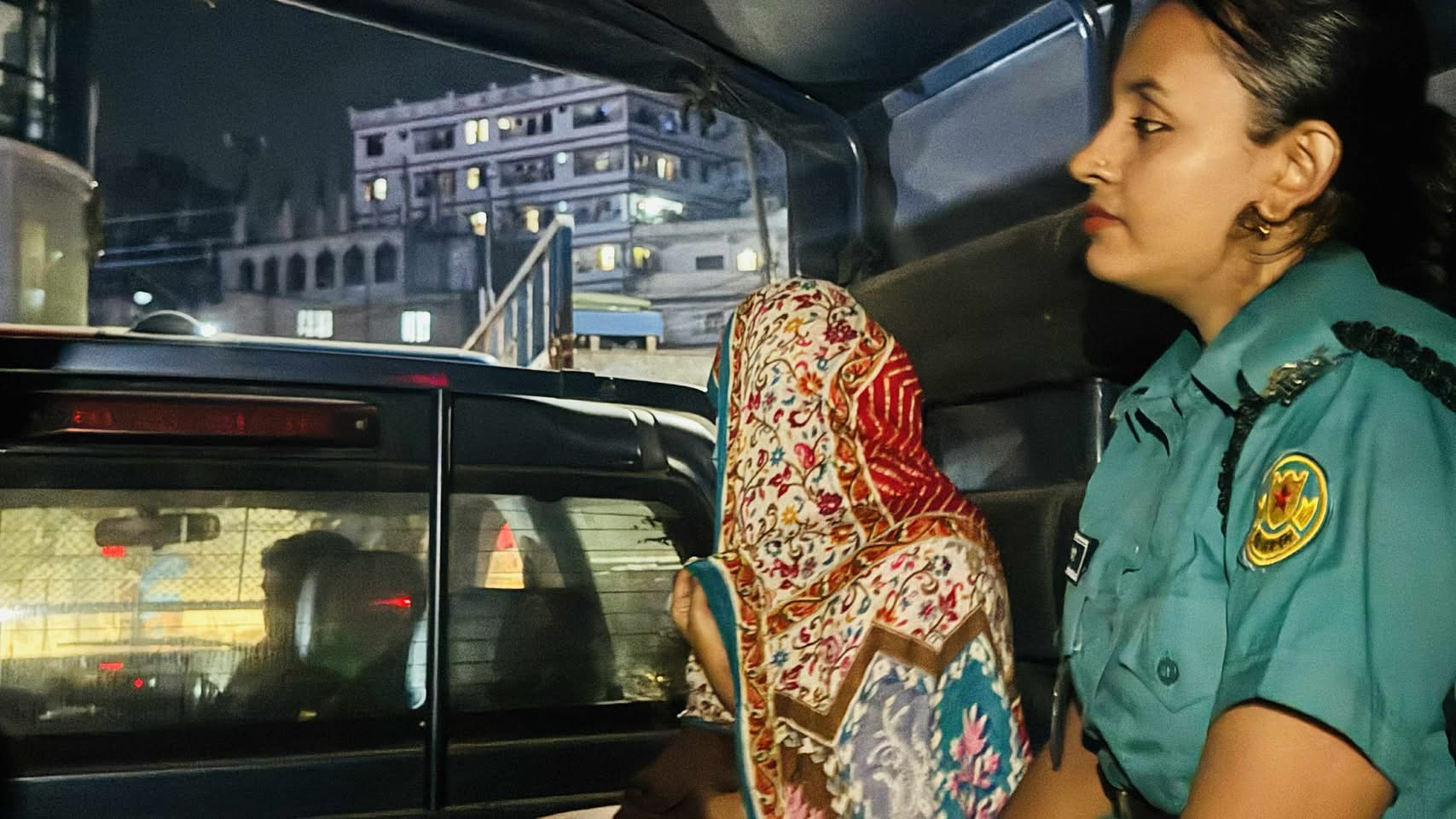 জবি শিক্ষার্থী হত্যার ঘটনায় নারী আটক
