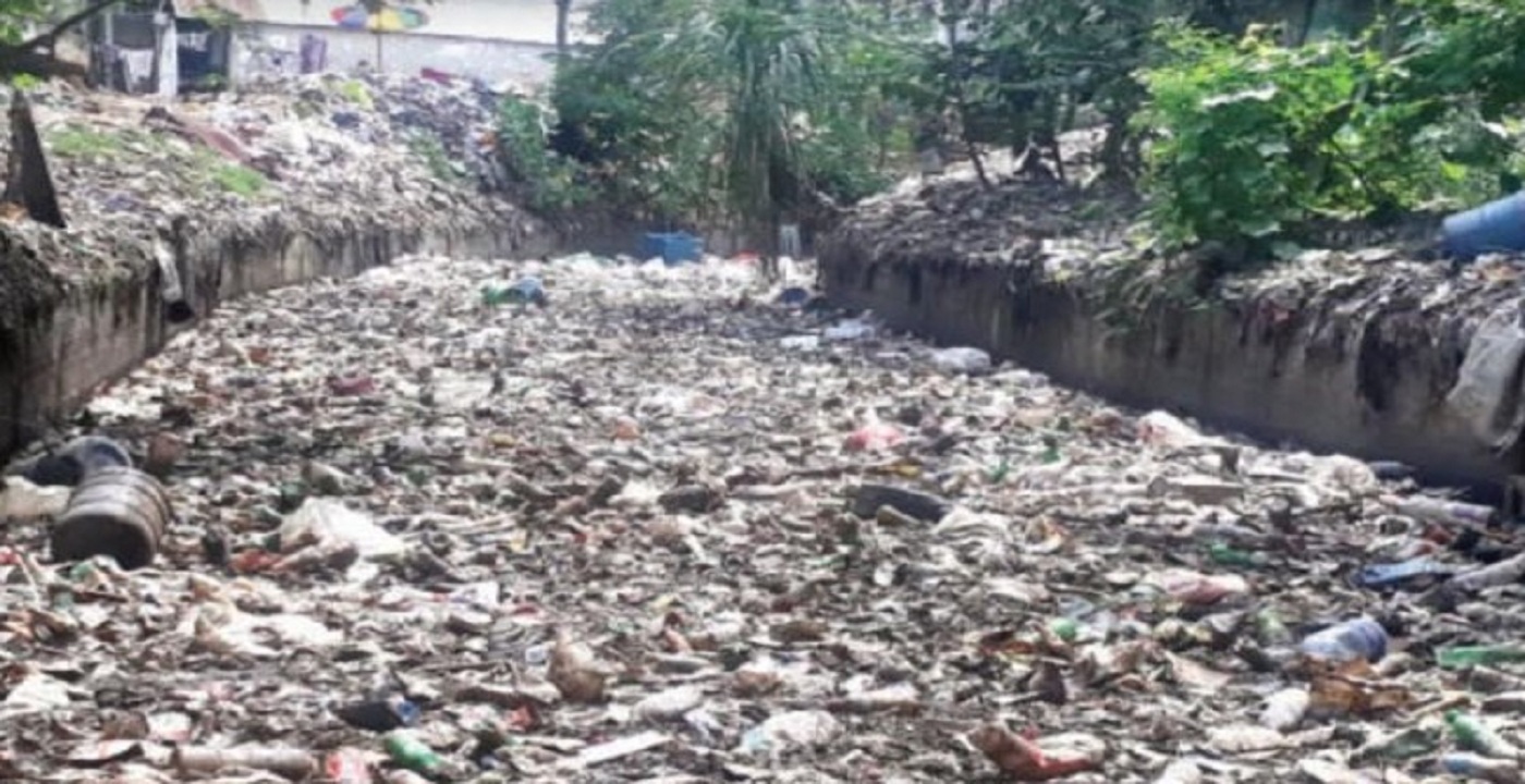 বাকেরগঞ্জেের ভরপাশা ইউনিয়ন ময়লার ভাগারে , স্বাস্থ্য ঝুঁকিতে ১০ হাজার মানুষ