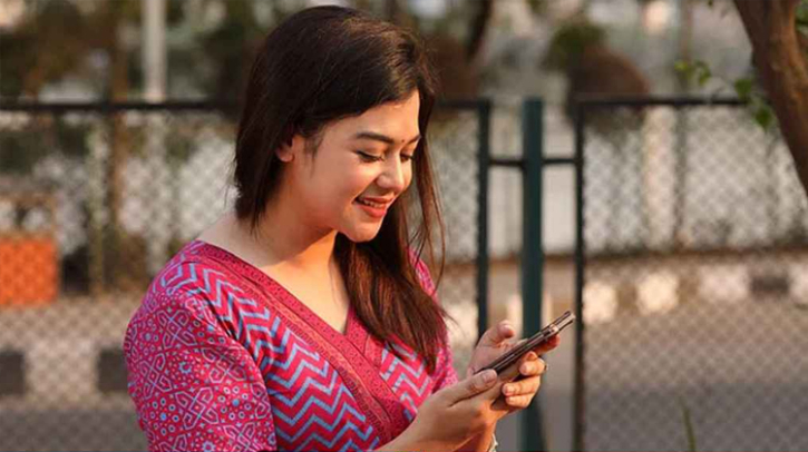 বিয়ের আগে ইন্টারনেটে মেয়েরা যা যা খোঁজেন