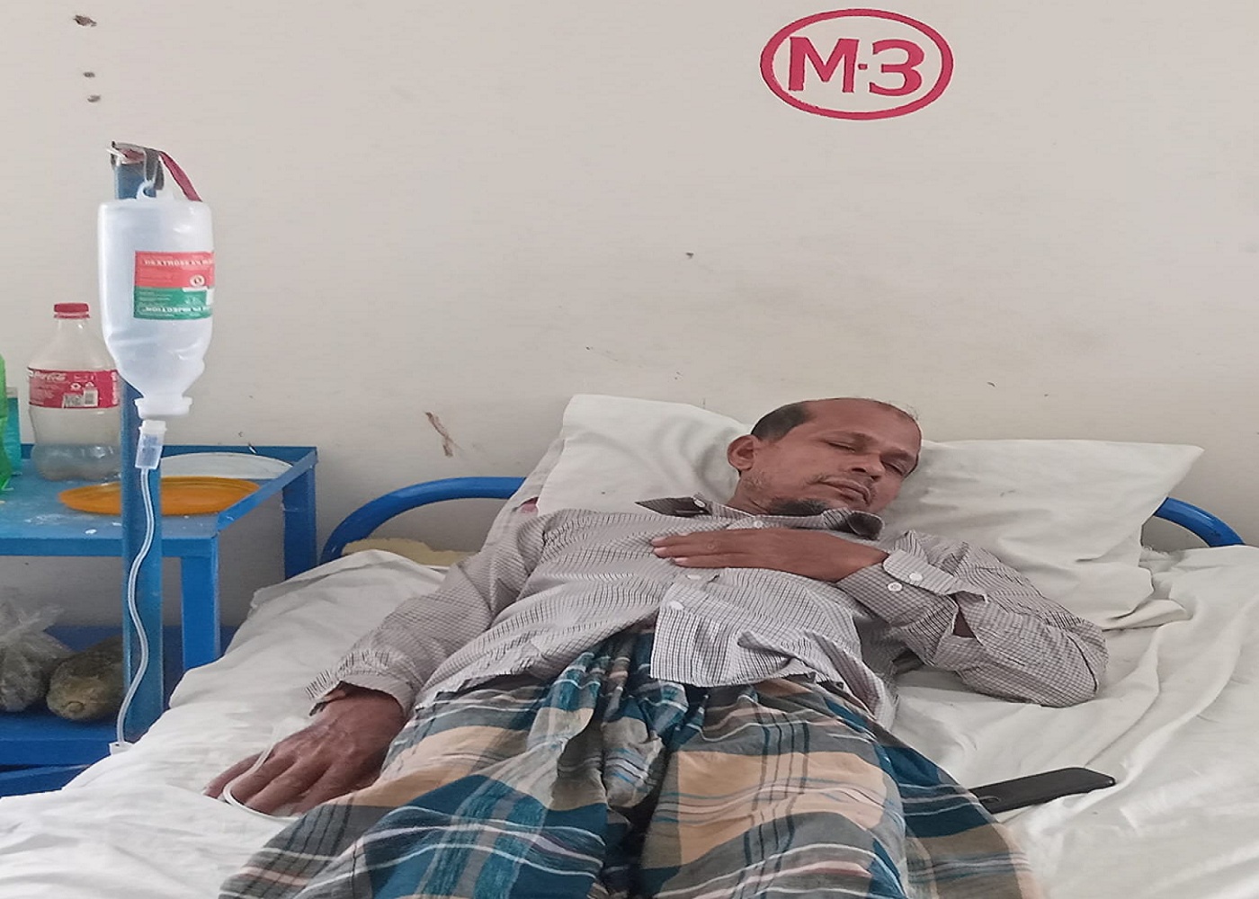 কাউখালীতে বিএনপি নেতাকে পি/টি/য়ে টাকা ছি/ন/তা’ই করে নেওয়ার অ’ভিযোগ