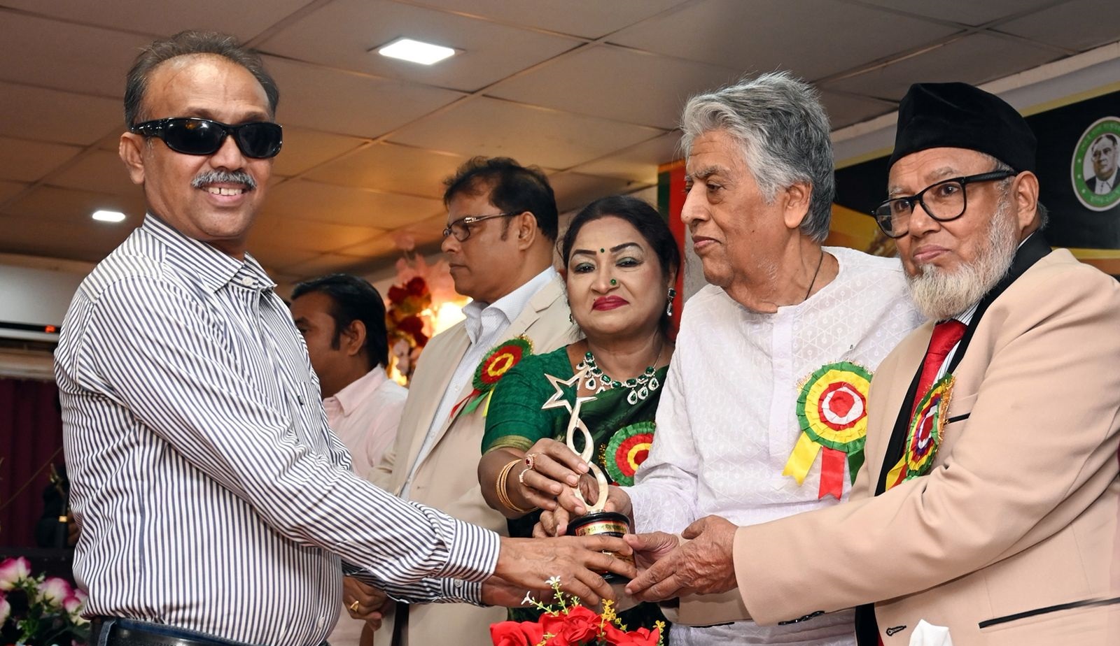 ‘শের-ই-বাংলা স্টার অ্যাওয়ার্ড ২০২৫’ পেলেন এস. এম. নাসির