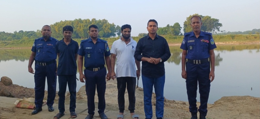 দুর্গাপুরে অবৈধ ভাবে বালু উত্তোলের দায়ে মোবাইল কোর্ট পরিচালনা