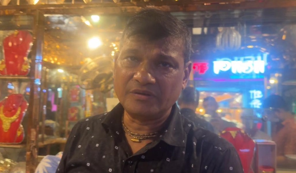 মাদারীপুরে চোর সন্দেহে দুই নারী ও শিশুকে আটকে রাখার অভিযোগ স্বর্ণকারের বিরুদ্ধে!