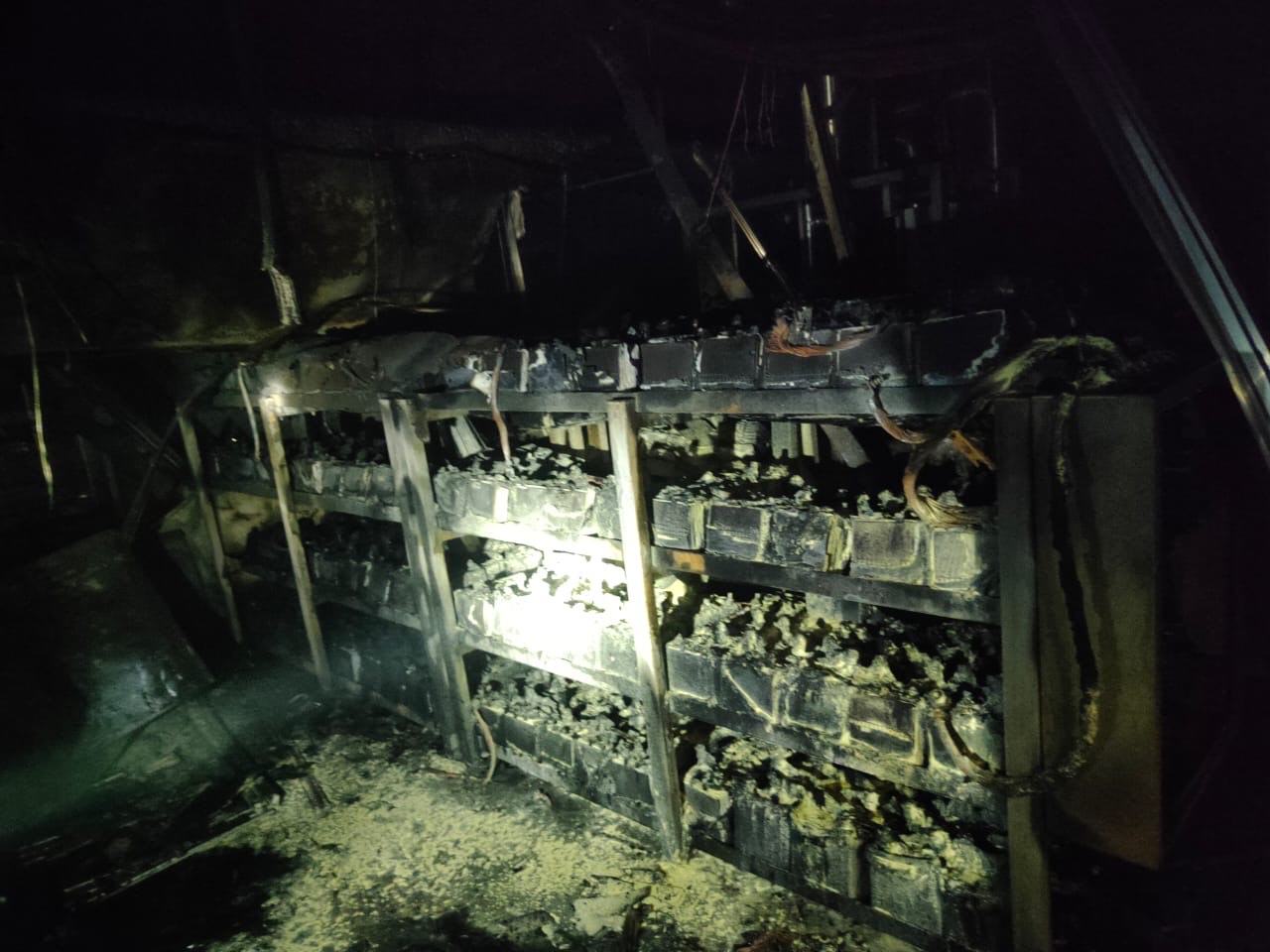 ধামরাইয়ে ইনসেপটা ফার্মায় আগুন, এক ঘণ্টায় নির্বাপণ !