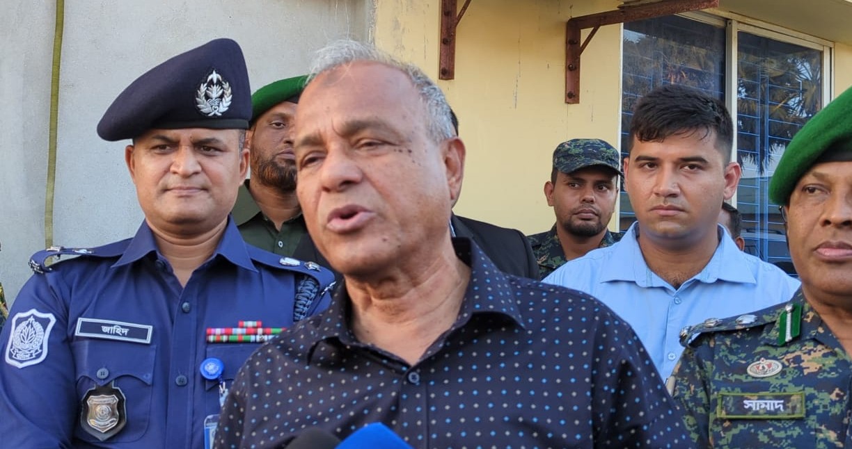 সবার সহযোগিতা পেলে নির্বাচন সুষ্ঠুভাবে অনুষ্ঠিত হবে: স্বরাষ্ট্র উপদেষ্টা জাহাঙ্গীর আল